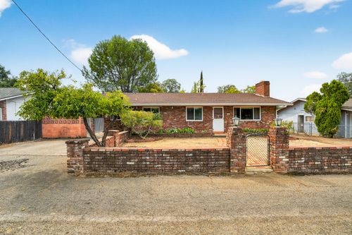 1703 Cascade Ln, Redding, CA, 96002-0826 | Card Image