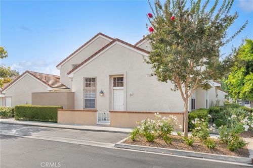 27-23 Georgetown, Irvine, CA, 92612-2673 | Card Image