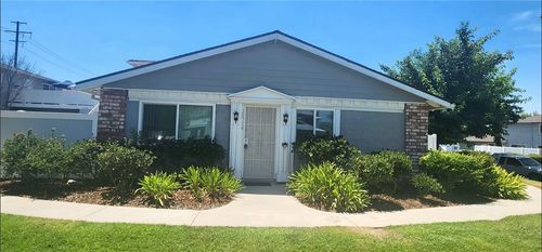 20714 Dot St, Santa Clarita, CA, 91350-2001 | Card Image