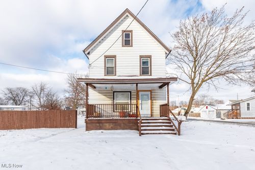 1431 Sherrick Rd Se, Canton, OH, 44707-3532 | Card Image