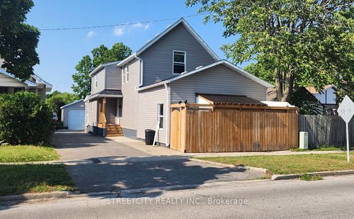 260 Maxwell St, Sarnia, ON, N7T5C5 | Card Image