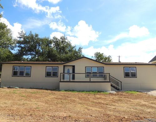 1456 Lonesome, Canyon Lake, TX, 78133-2829 | Card Image