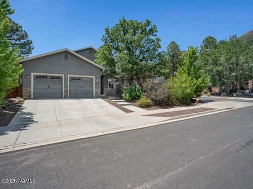 3663 Avocet Ave, Flagstaff, AZ, 86004-4042 | Card Image