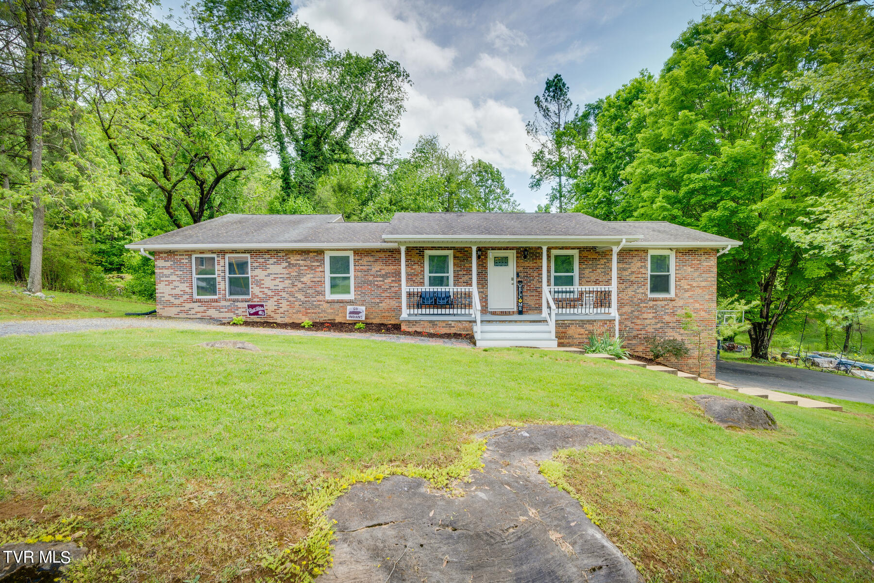 Hurd Rd, Kingsport, TN 37660