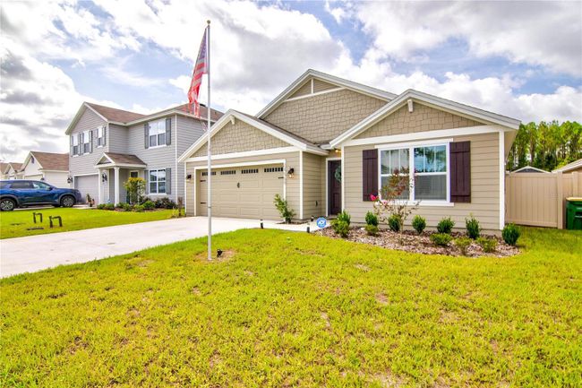 24569 Nw 7th Lane, House other with 4 bedrooms, 2 bathrooms and null parking in Newberry FL | Image 2