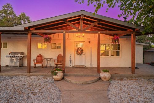 22945 Adobe Rd, Cottonwood, CA, 96022-8916 | Card Image