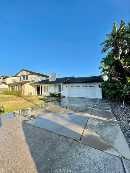 1666 W Chanticleer Rd, Anaheim, CA, 92802 | Card Image
