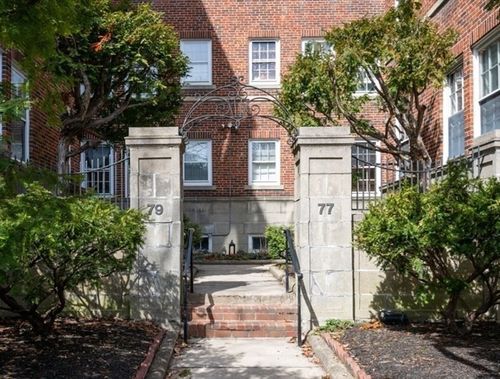 apt-21-79 Martin St, Cambridge, MA, 02138-1639 | Card Image
