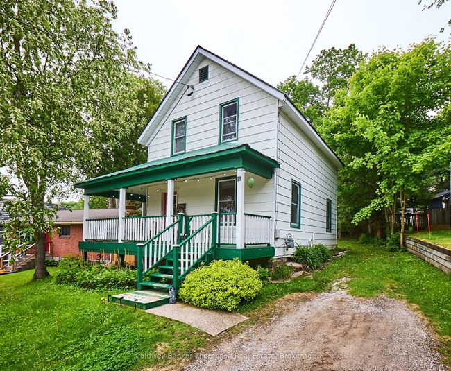 19 Florence St E, House other with 3 bedrooms, 2 bathrooms and 2 parking in Huntsville ON | Image 27