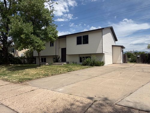 2236 300, Clearfield, UT, 84015-2021 | Card Image