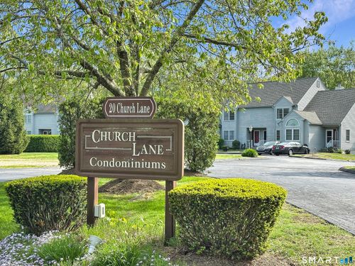8-20 Church Ln, East Lyme, CT, 06333-1643 | Card Image