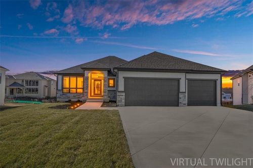 2319 Sw Serena Pl, Lee's Summit, MO, 64082-2222 | Card Image