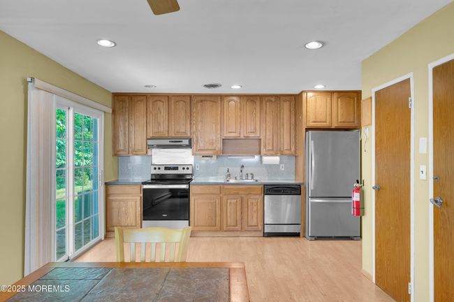 B - 5 Oregon Dr, Home with 2 bedrooms, 1 bathrooms and null parking in Whiting NJ | Image 12