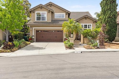 7303 Celata Ln, San Diego, CA, 92129-4552 | Card Image