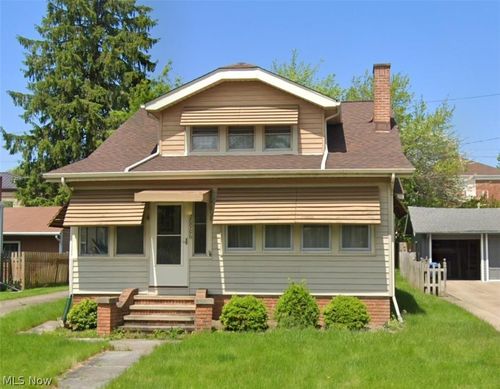 20906 Fairpark Drive, Fairview Park, OH, 44126 | Card Image