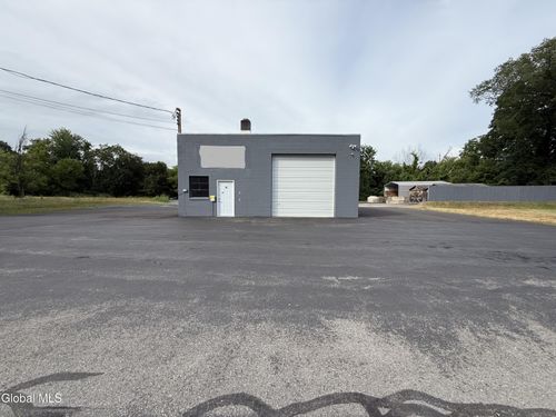 16 Market St, Scotia, NY, 12302-3006 | Card Image