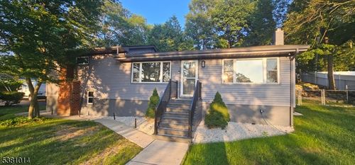 141 W End Ave, Hopatcong, NJ, 07843-1256 | Card Image