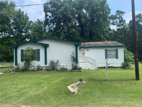 305 Canadian Dr, Trinity, TX, 75862-5248 | Card Image