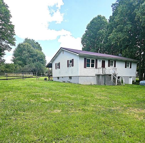 111 Roseville Dr, Beckley, WV, 25801-8691 | Card Image