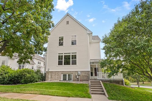 416 Duke St, Saint Paul, MN, 55102-3604 | Card Image