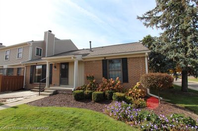 22132 Edgewater, Condo with 2 bedrooms, 2 bathrooms and null parking in Novi MI | Image 1