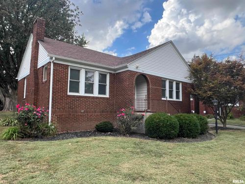 784 Florence Ave, Galesburg, IL, 61401-3018 | Card Image