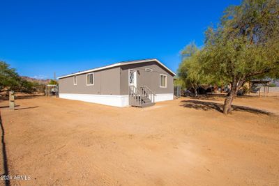 2118 W Foothill Street, House other with 3 bedrooms, 2 bathrooms and null parking in Apache Junction AZ | Image 3