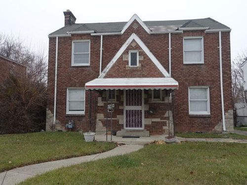 8205 E Outer Dr, Detroit, MI, 48213-1384 | Card Image