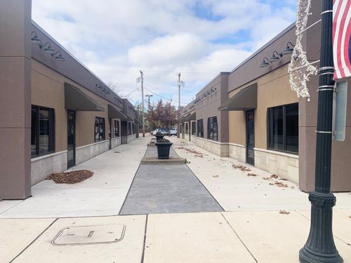 3724 Main St, East Chicago, IN, 46312-2224 | Card Image