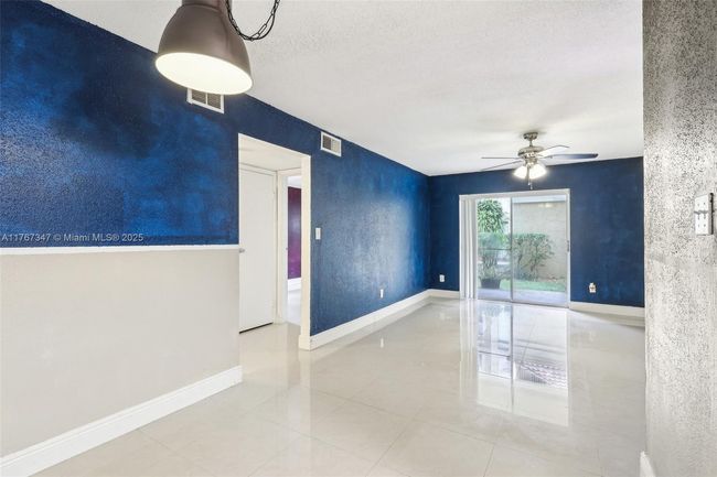 APT-1217 - 733 Riverside Dr, Condo with 1 bedrooms, 1 bathrooms and null parking in Coral Springs FL | Image 9