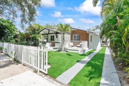 0-117 Ne 48th St, Miami, FL, 33137 | Card Image