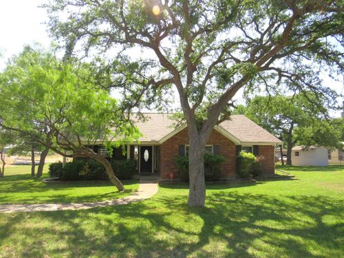 220 W Lakecrest Dr, Bluffton, TX, 78607-3017 | Card Image