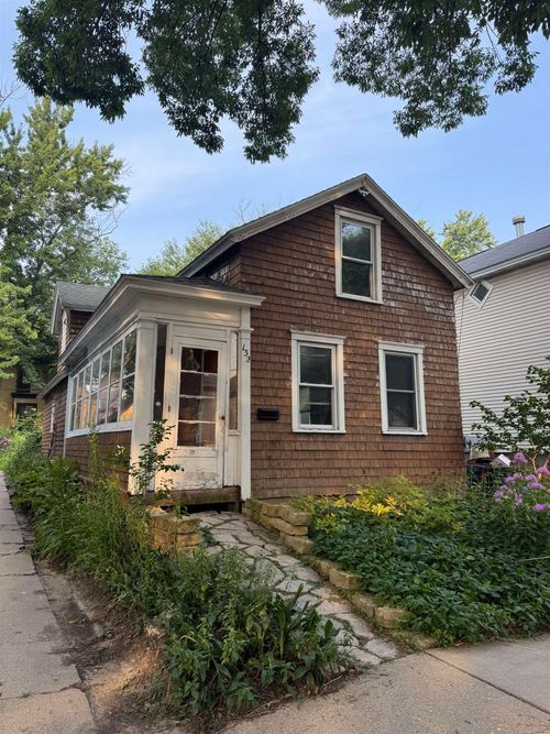 132 N Franklin St, Madison, WI, 53703-2310 | Card Image