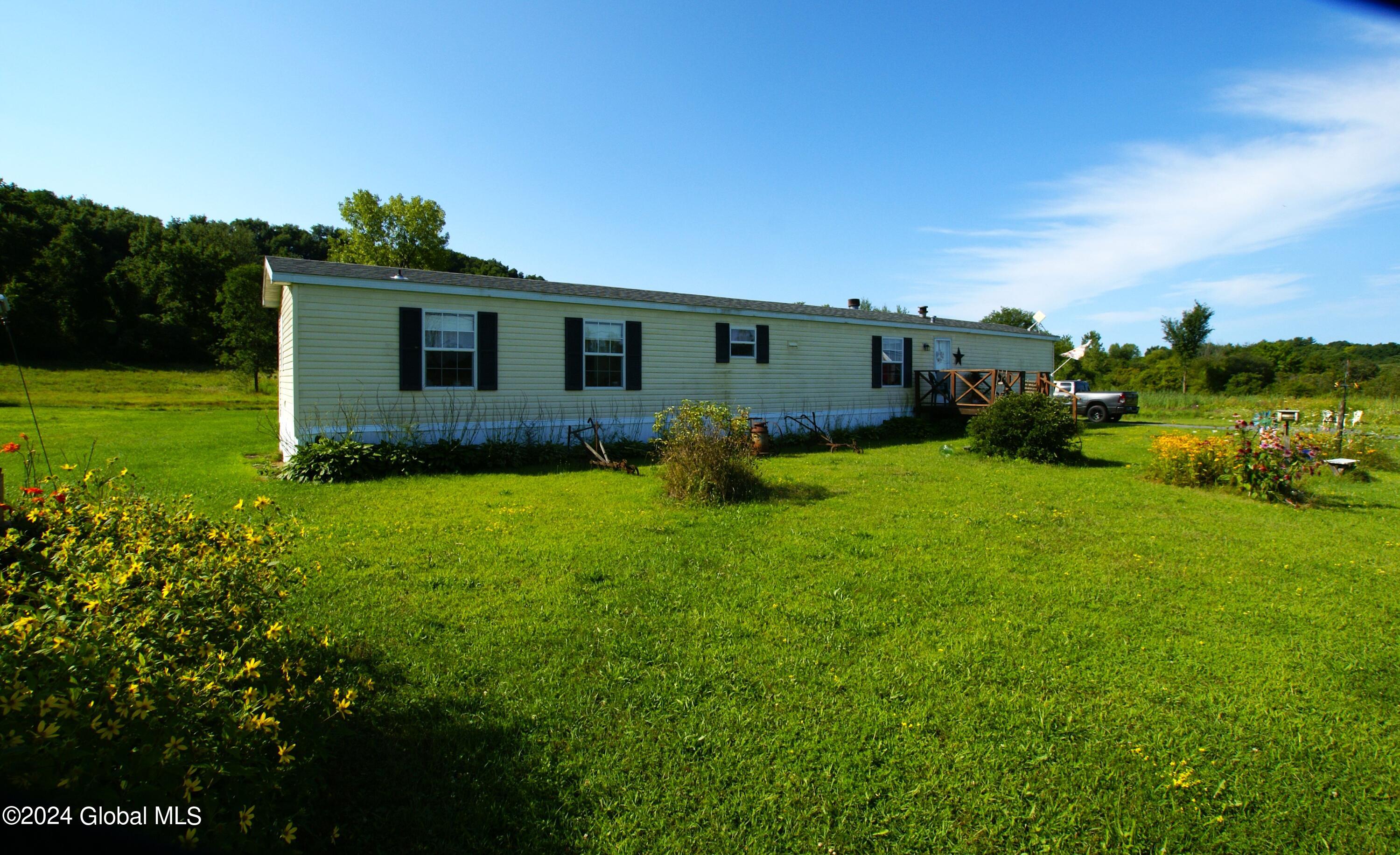 State Route 196 , Fort Ann, NY 12827
