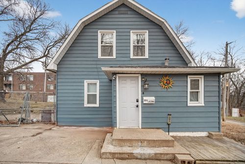 804 Lacona Ave, Des Moines, IA, 50315-1939 | Card Image