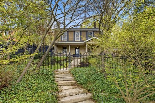 52 Queen St, Guelph, ON, N1E4R7 | Card Image