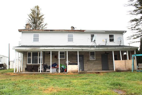 1230 Parkway Dr, Hudson, IN, 46747-9437 | Card Image