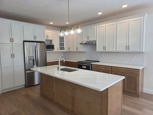 10-20 Integrity Drive, Rutland, MA, 01543 | Card Image