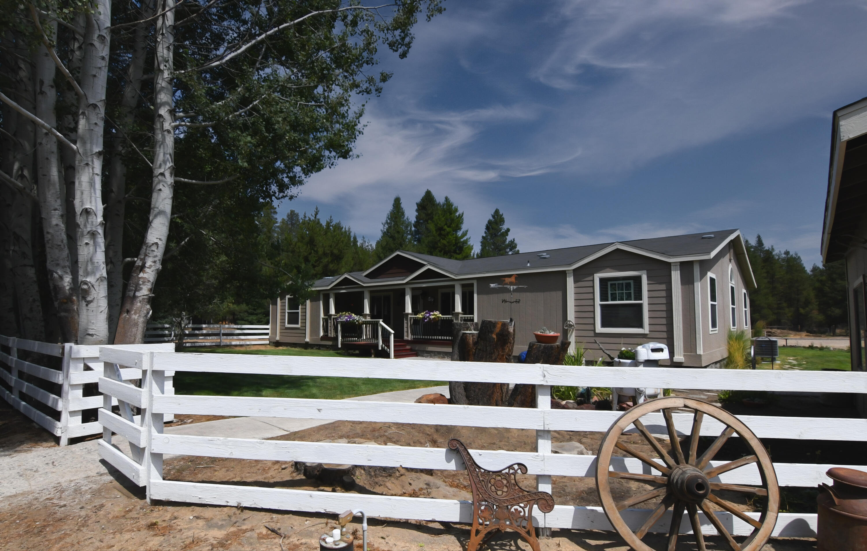 Pine Forest Dr, LA Pine, OR 97739