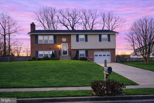 14821 Wood Home Rd, CENTREVILLE, VA, 20120-1547 | Card Image