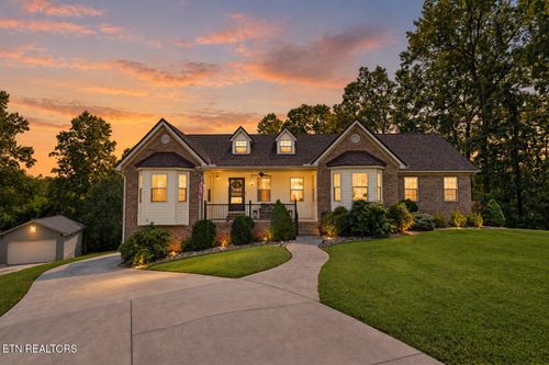 430 Bluff Trce, Jacksboro, TN, 37757-3937 | Card Image