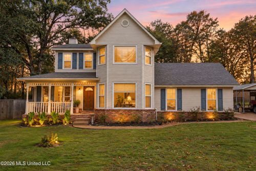 4042 Huron Ct, Nesbit, MS, 38651-9556 | Card Image