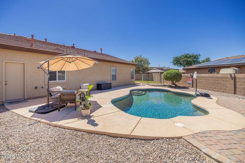 8241 N Stonehill Drive, Tucson, AZ, 85743 | Card Image
