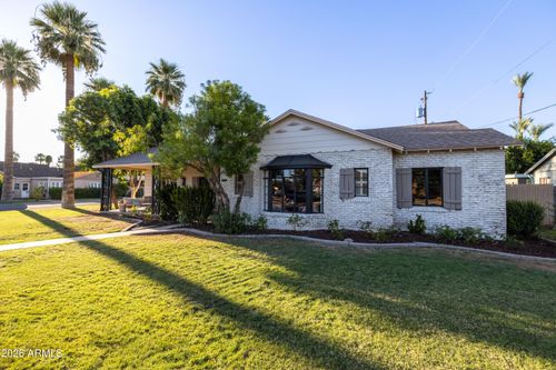 1601 Palmcroft Way Se, Phoenix, AZ, 85007-1743 | Card Image