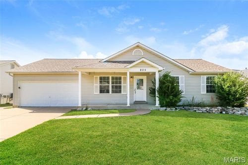 805 Whisper Creek Court, Wentzville, MO, 63385 | Card Image