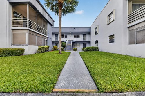 40 Burgundy A, Delray Beach, FL, 33484-5404 | Card Image