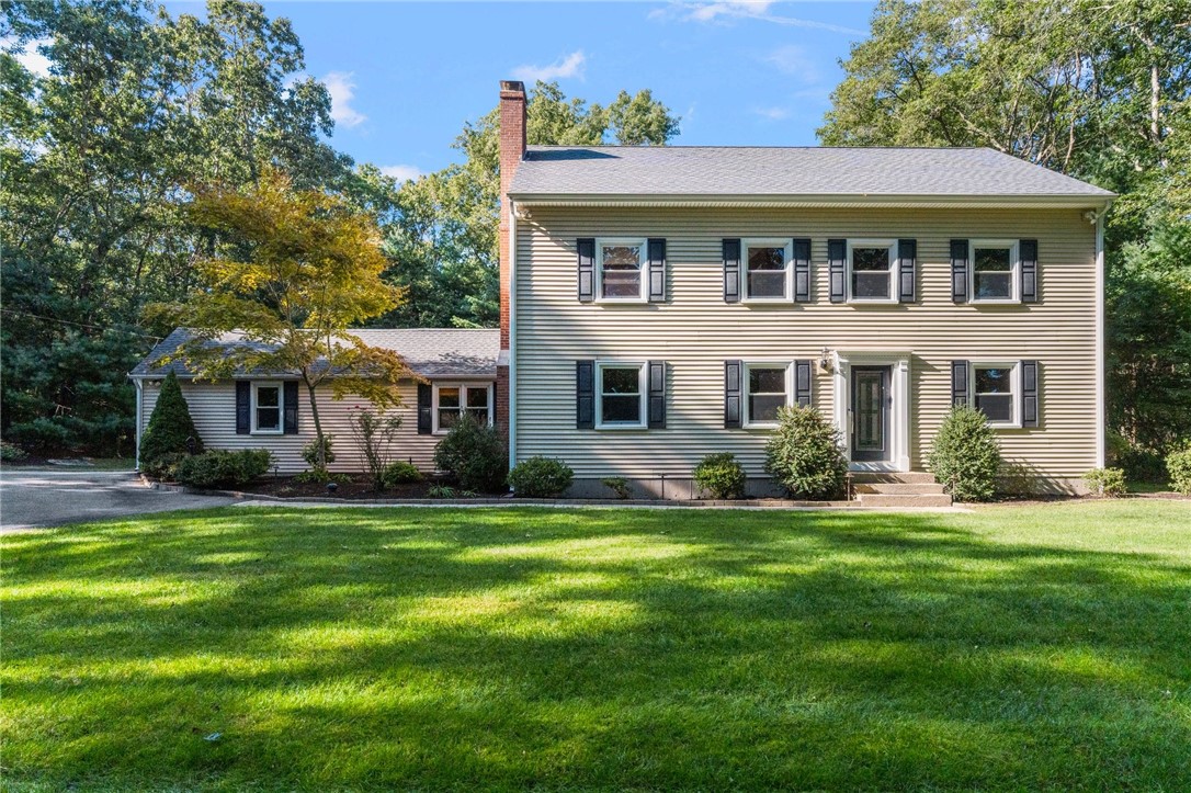 Division Rd, East Greenwich, RI 02818