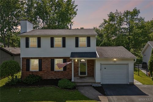 215 Brockmoore Dr, East Amherst, NY, 14051-2121 | Card Image