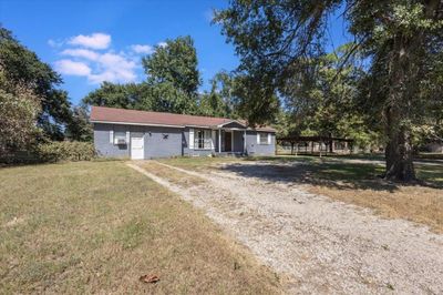 Ranch-style home featuring a front lawn | Image 3