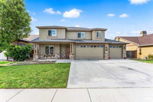 7443 W Skylight St, Boise, ID, 83709-5518 | Card Image